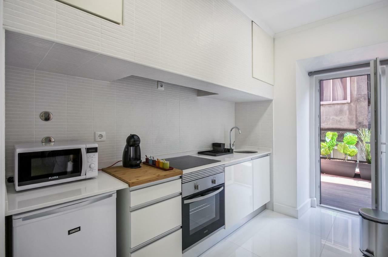 Hip Tailor Made Flat In Bairro Alto Apartamento *